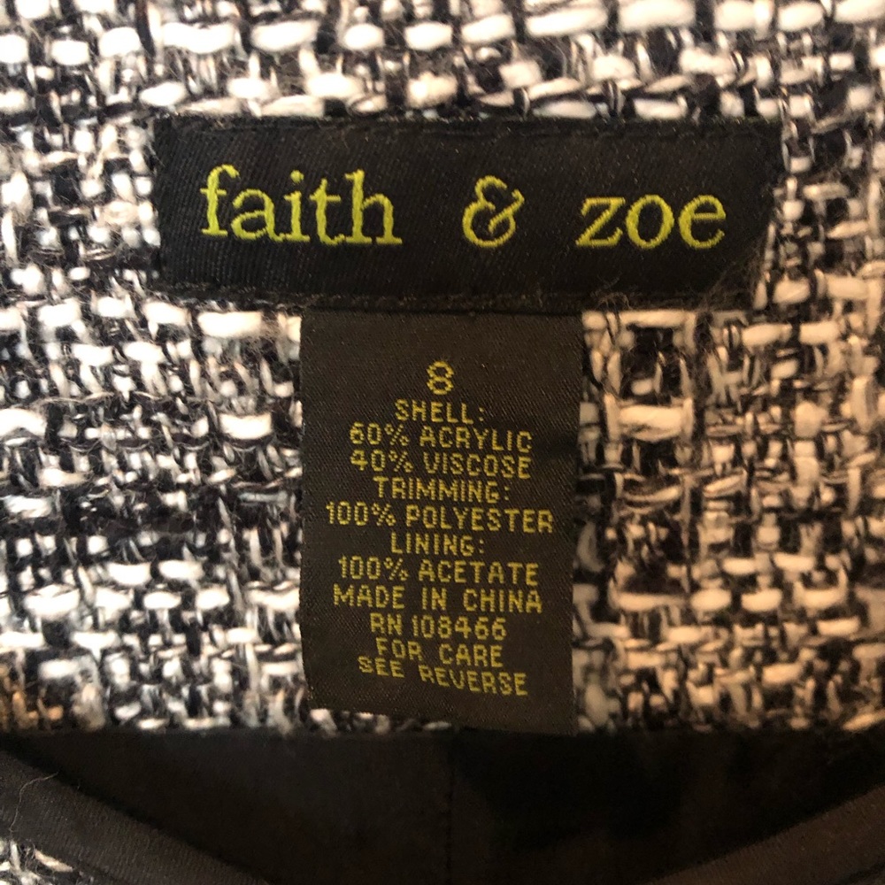 Cropped jacket - Picture 2 of 5